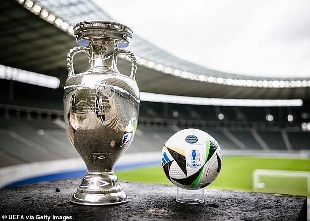 مواجهات مثيرة في ثمن نهائي «يورو 2024»