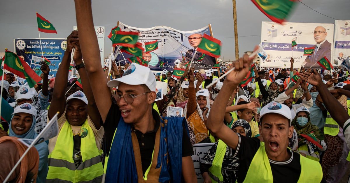 "للمدرس راتب وزير".. وعود مرشحي الانتخابات الموريتانية تثير جدلاً