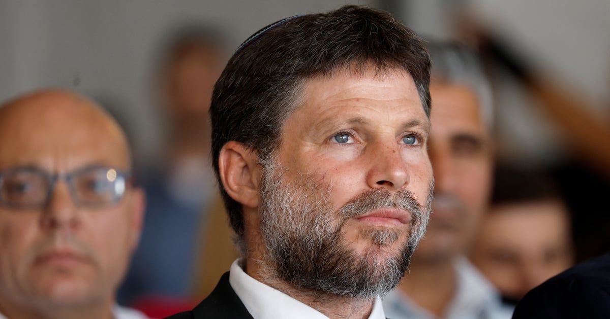 توسع في الضفة وإلغاء مزايا لكبار المسؤولين.. سموتريتش يتوعد السلطة الفلسطينية