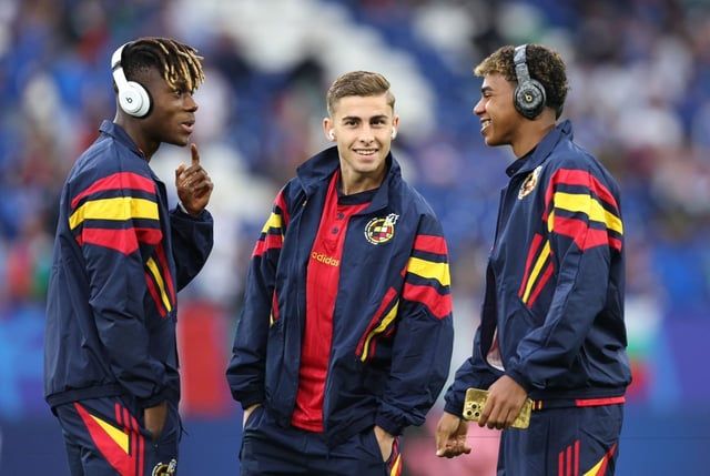 نجم إسبانيا يوجّه رسالة مشفّرة لمبابي قبل انضمامه لريال مدريد