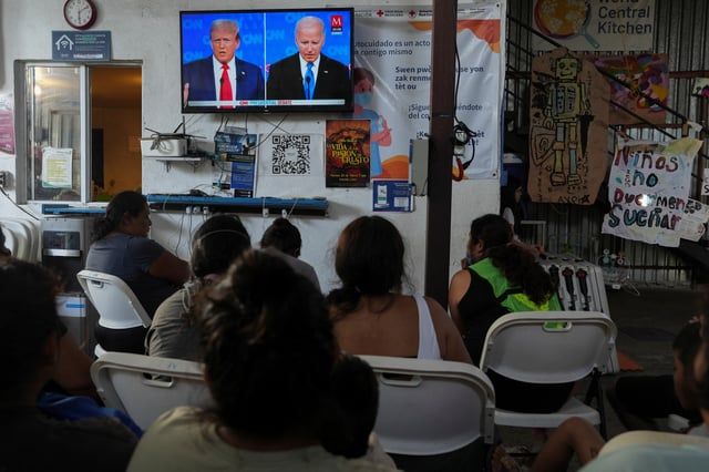 بين "التمتمة والتشدق".. مناظرة بايدن وترامب "90 دقيقة من الألم"