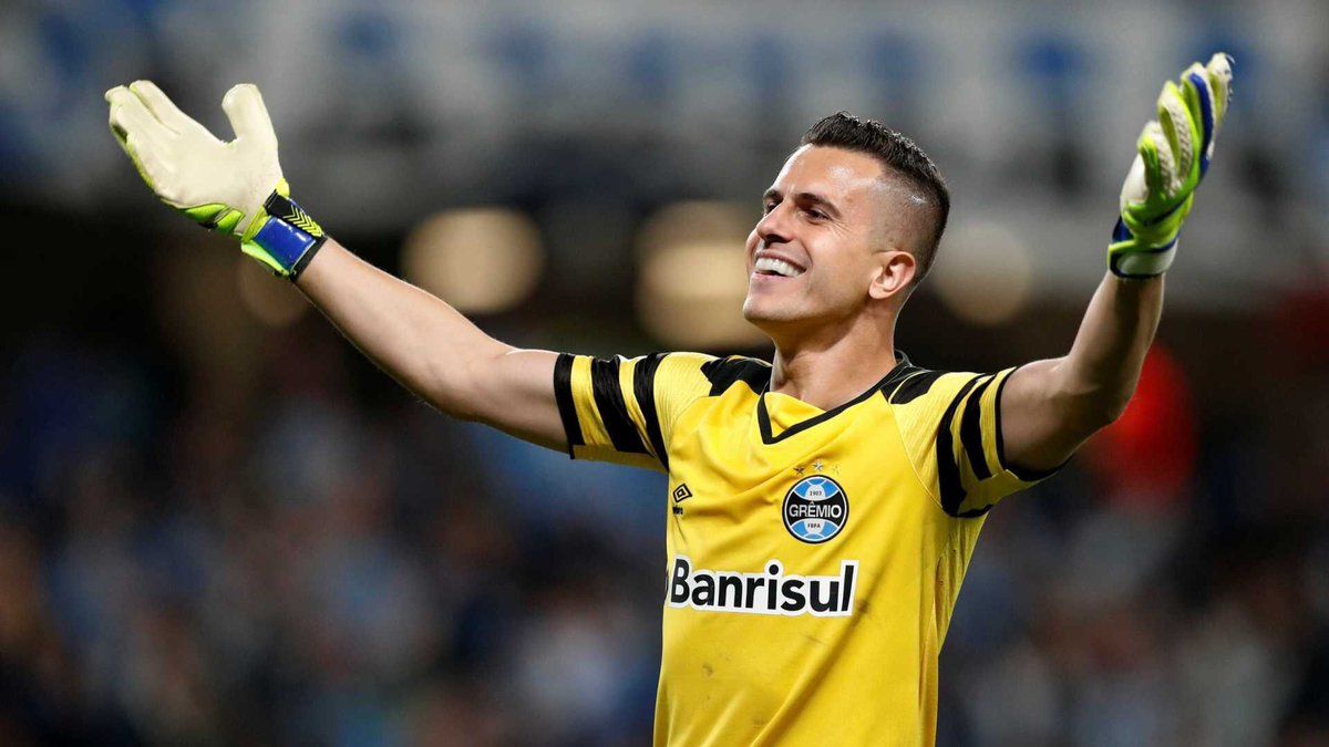 مفاجأة مدوية الاتحاد يحسم الصفقة الجديدة للحارس الأجنبي - موقع الخليج الان