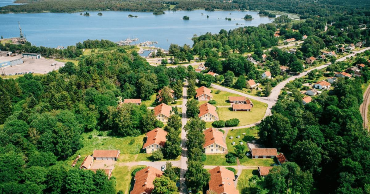 قطعة أرض للبيع بثمن فنجان قهوة في السويد.. ما السبب؟