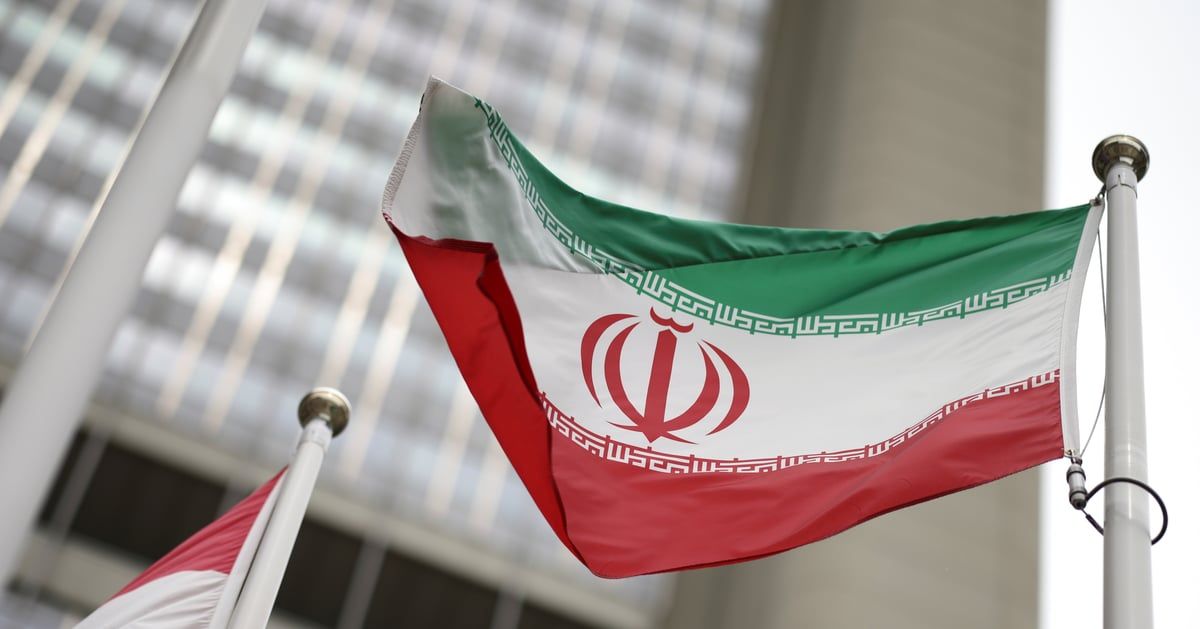 "كل الخيارات مطروحة".. إيران تحذر إسرائيل من "حرب إبادة" إذا هاجمت لبنان