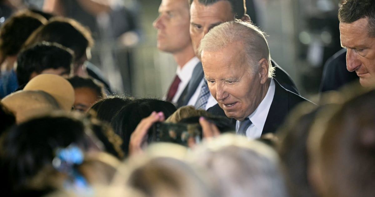 صحيفة أمريكية تدعو بايدن للانسحاب من السباق الرئاسي