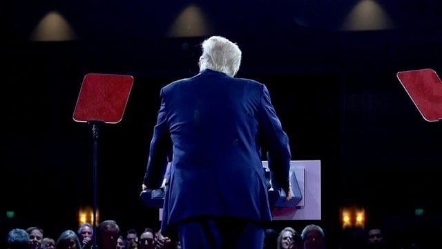 الديمقراطيون مذعورون: بايدن يمكن أن يسقط الحزب بأكمله