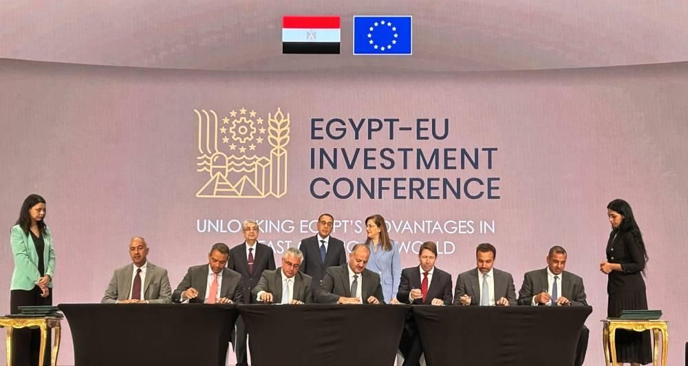 «مصدر» تتحالف مع «بي بي» وشركاء لتنمية الهيدروجين الأخضر في مصر