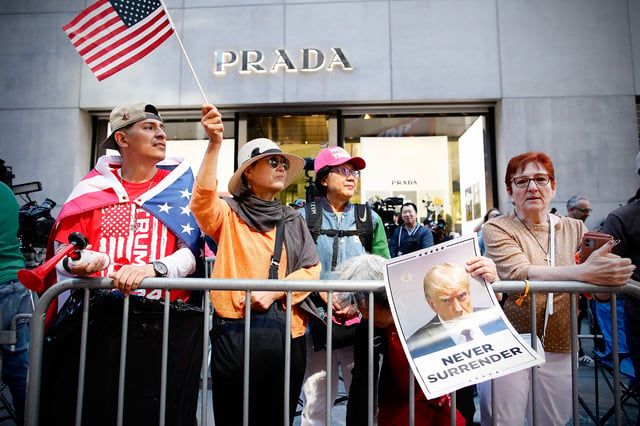 هل يتجنب ترامب المحاكمة بسلاح "الحصانة المطلقة"؟