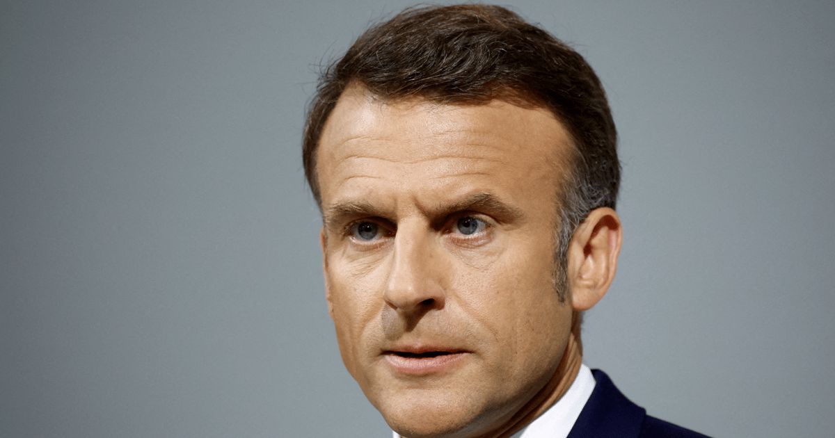 التايمز: "مقامرة ماكرون" قد تدفع فرنسا للتصادم مع الاتحاد الأوروبي