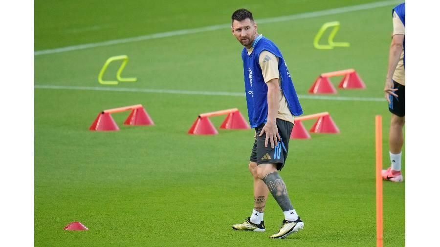 ميسي مهدد بالغياب عن ربع نهائي كوبا أمريكا