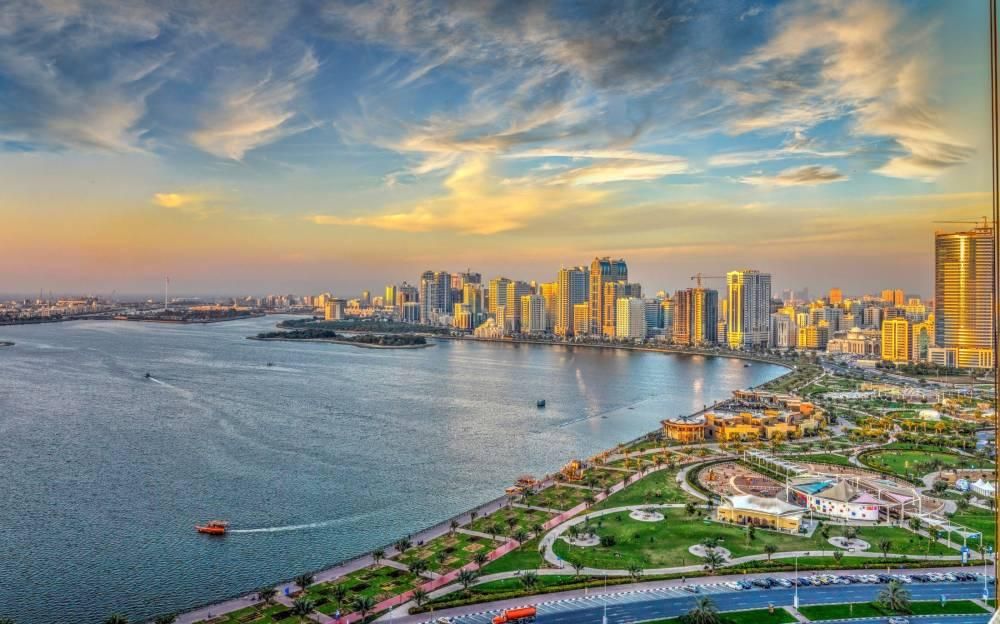 أبواب الشارقة مشرعة للاستثمار العالمي بـ 65 ألف شركة