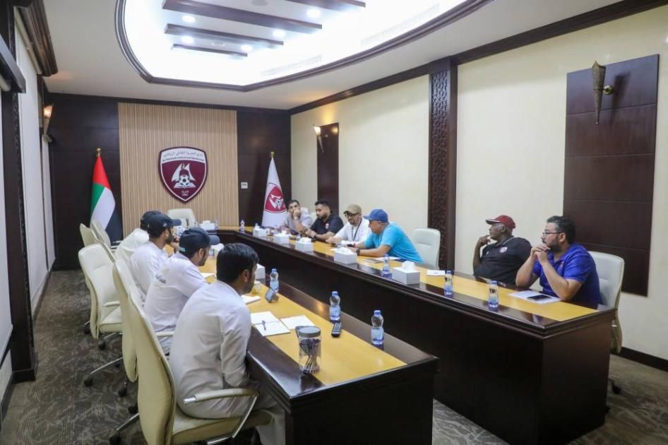 «عطلتنا غير» بالحمرية تبحث آخر ترتيبات مسابقة الألعاب المائية