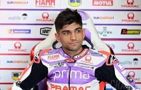 مارتن أول المنطلقين في سباق ألمانيا للدراجات النارية