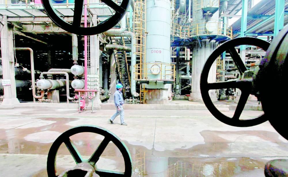 الخام الأمريكي يتراجع 3% خلال ثلاث جلسات