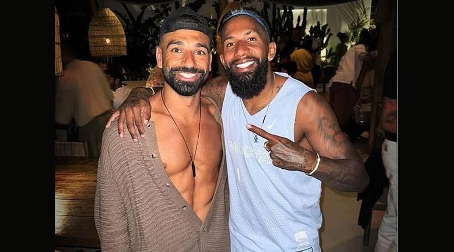 صلاح يمضي إجازته في ميكونوز للمرة الثالثة