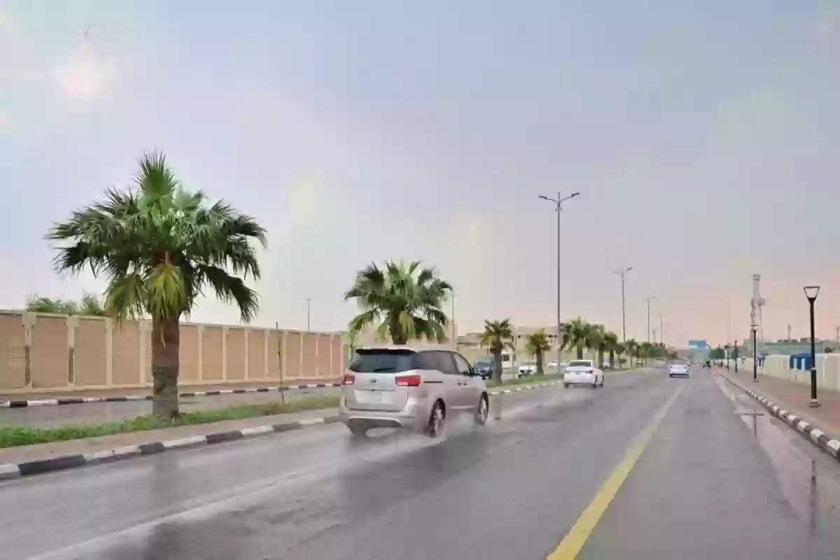 طقس السعودية اليوم | ارتفاع كبير في درجات الحرارة وتوقعات بسقوط الأمطار على تلك المناطق - موقع الخليج الان