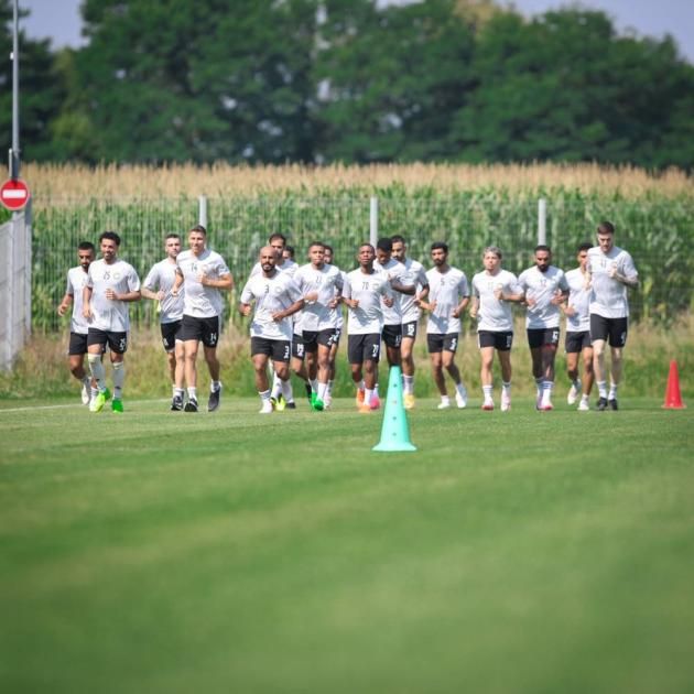 كلباء يدشن معسكر إعداده في سلوفينيا