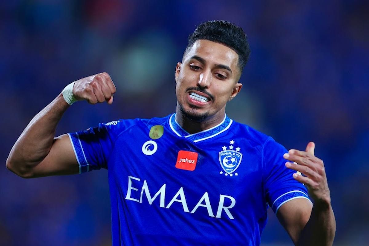 نجم الزعيم "المحلي" على رادار الدوري الإنجليزي.. ليس الدوسري - موقع الخليج الان