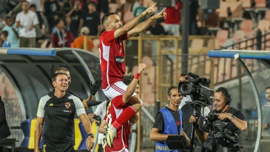 مدرب الأهلي يوافق على رحيل أفشة للخلود السعودي