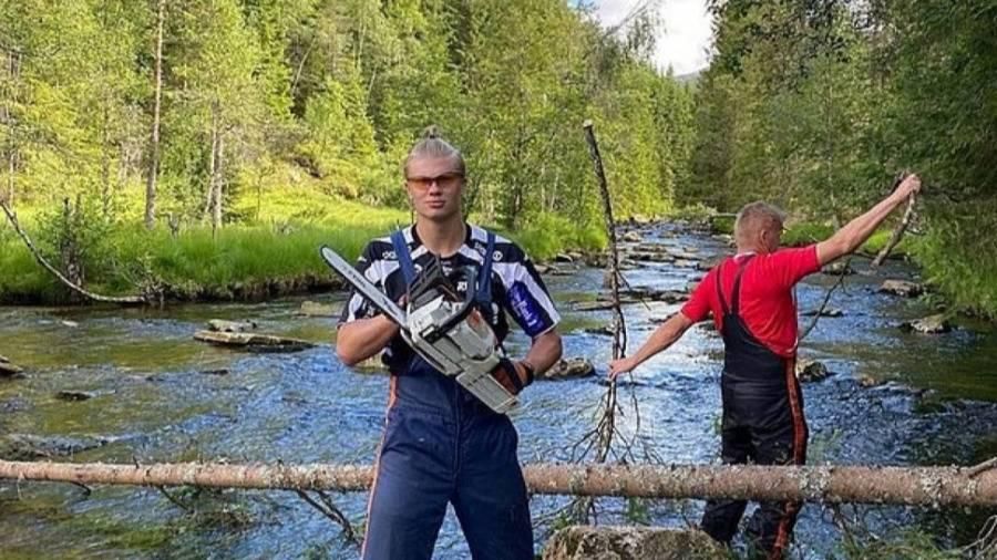 قطع أشجار والتنزه في الجبال.. تعرف إلى تمرين هالاند الصيفي