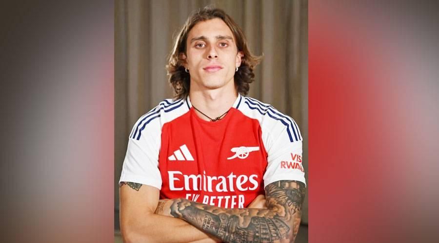 هل هذا حقيقي؟.. ريكاردو كالافيوري لا يصدق انتقاله إلى أرسنال