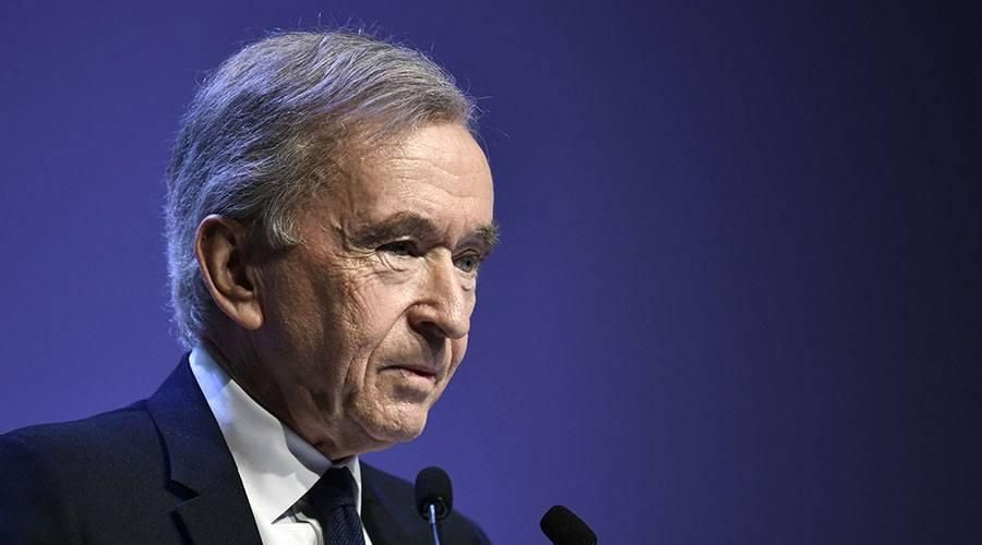 كم خسر أغنى أغنياء العالم خلال جلسة الإثنين؟