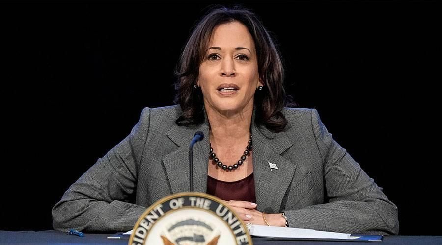 هـاريـس تـخـتــار مـن بيــن خمـسـة مــرشـحـهـا لنـائــب الــرئـيـس