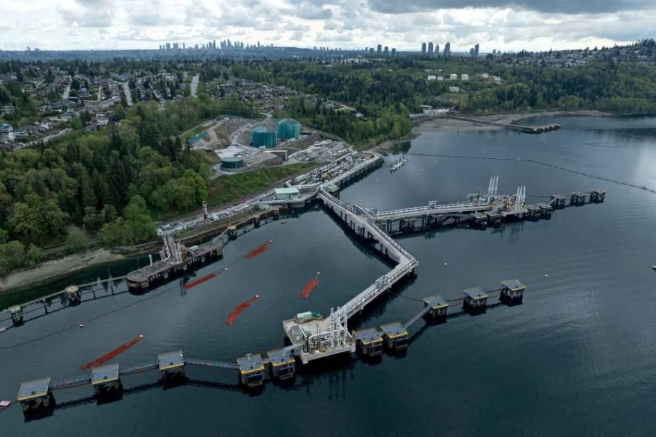 النفط يرتفع في ختام تداولات منصف الأسبوع.. الخام الأمريكي يقفز 2.7%