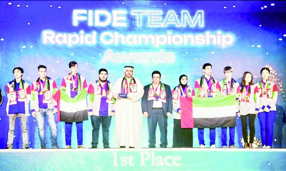 تتويج رائع للعين بطل فرق العالم للشطرنج