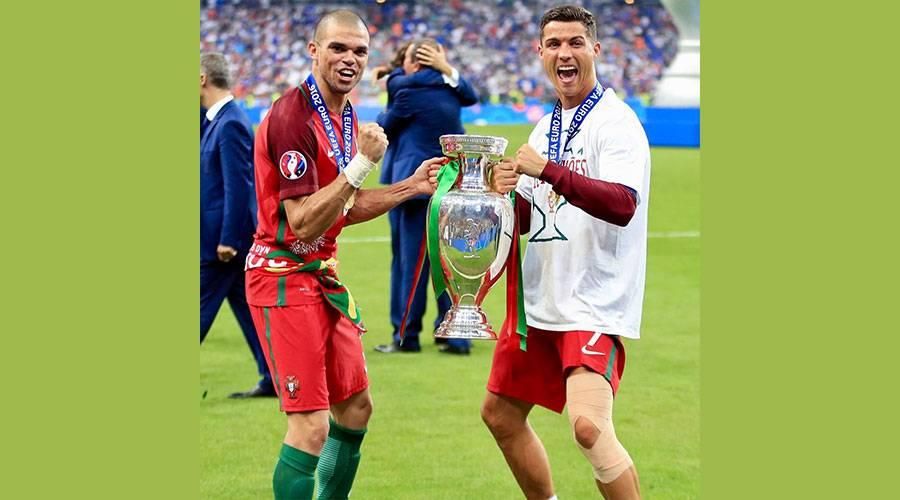 رونالدو يودع بيبي بعد مسيرة حافلة بالإنجازات