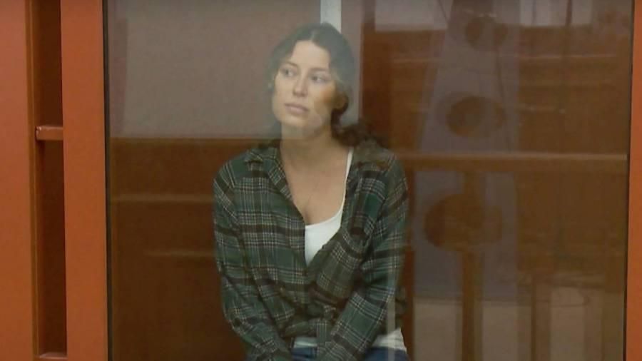 تبرعت بـ 50 دولاراً لأوكرانيا.. 15 سنة سجناً بحق روسية أمريكية