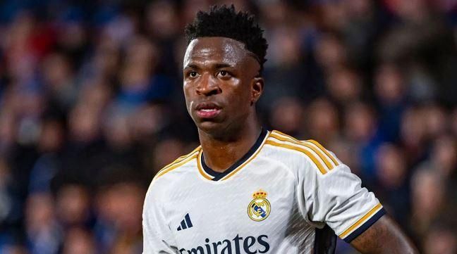 فينيسيوس يتلقى عرضاً خيالياً للانتقال إلى السعودية