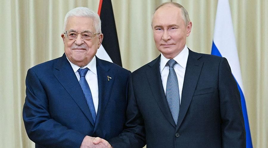 بوتين لعباس: روسيا تتابع بألم وقلق الكارثة الإنسانية في فلسطين