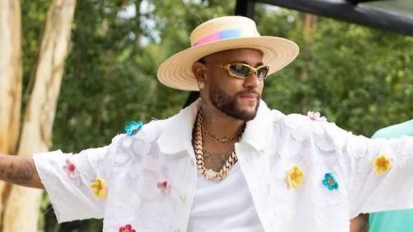 نيمار يستعد لاستعراض مهاراته في 3 ألعاب إلكترونية بالرياض