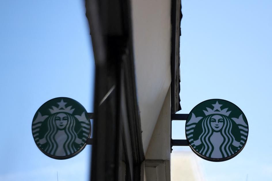 «ستاربكس» تجذب الرئيس التنفيذي الجديد بـ 85 مليون دولار نقداً