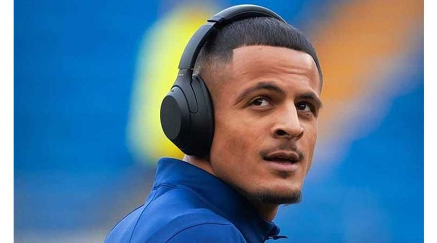 من هو علي الحمادي أول لاعب عراقي في الدوري الإنجليزي؟