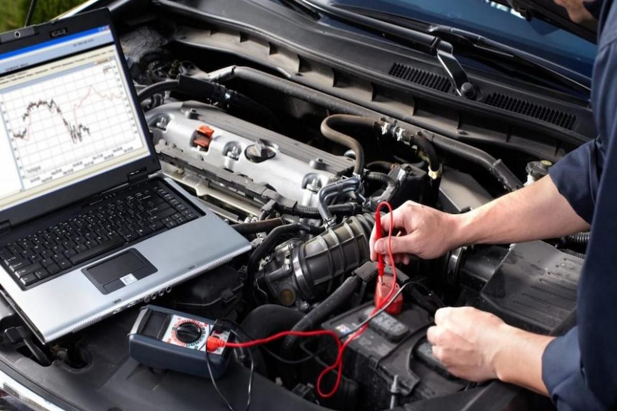 فيديو | هل فحص الكمبيوتر لأعطال السيارات مفيد؟.. "ميكانيكي سعودي" يجيب - موقع الخليج الان
