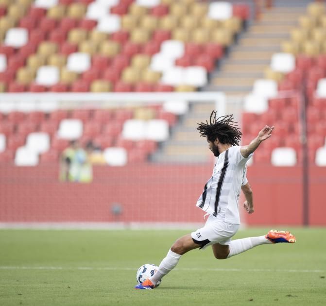 محمد النني يشارك في فوز الجزيرة على البطائح بـ «ثلاثية»