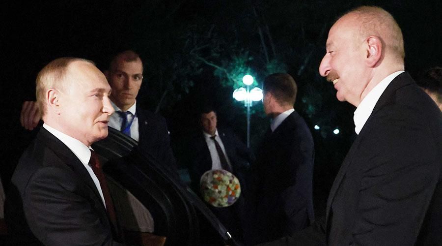 بوتين يصل إلى أذربيجان لمناقشة قضايا دولية وإقليمية