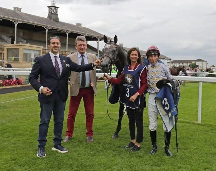 «لوسيل» يحرز لقب كأس رئيس الدولة للخيول العربية في بريطانيا