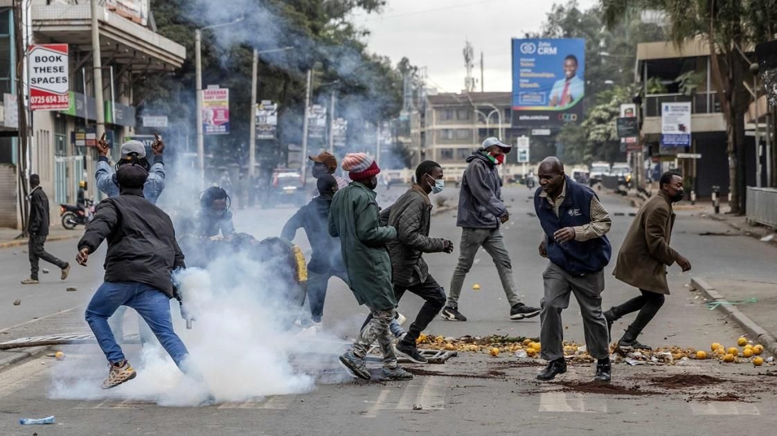 كينيا تدرس التراجع عن قرار ضريبي.. ومخاوف من اشتعال احتجاجات