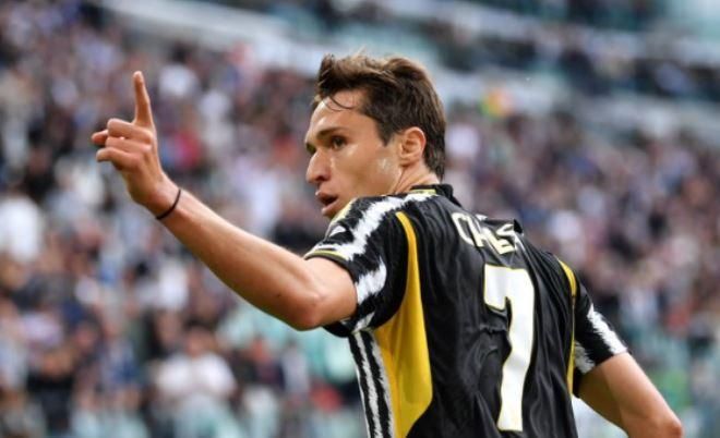 برشلونة يسعى إلى ضم نجم بلا فريق حالياً