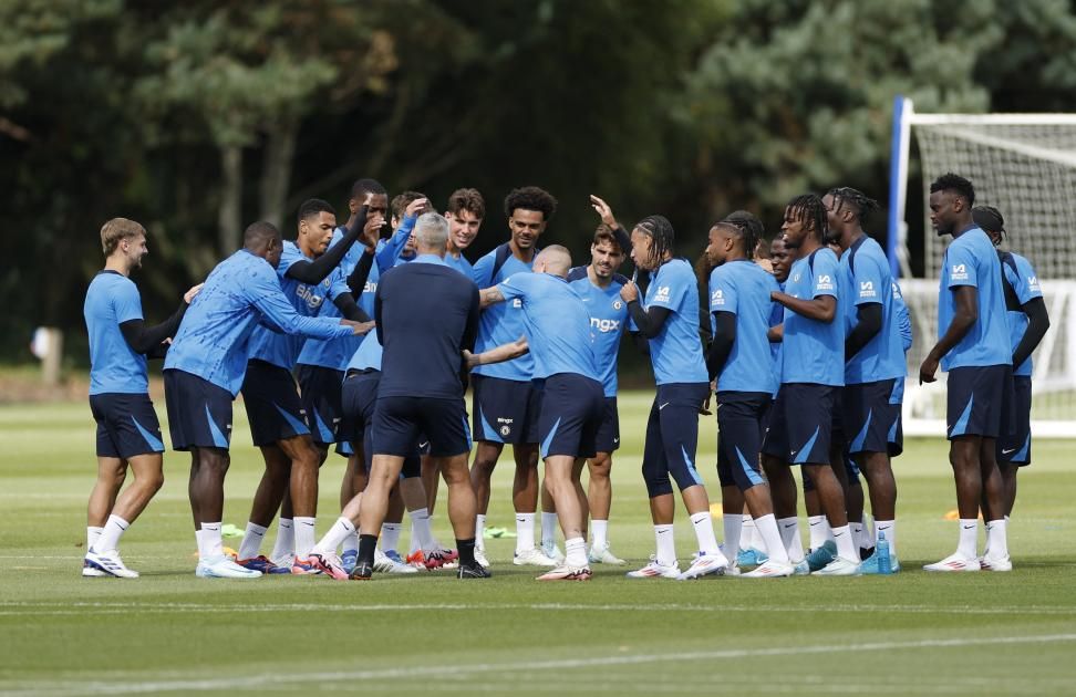 نجم تشيلسي: الفريق يعيش في «فقاعة»