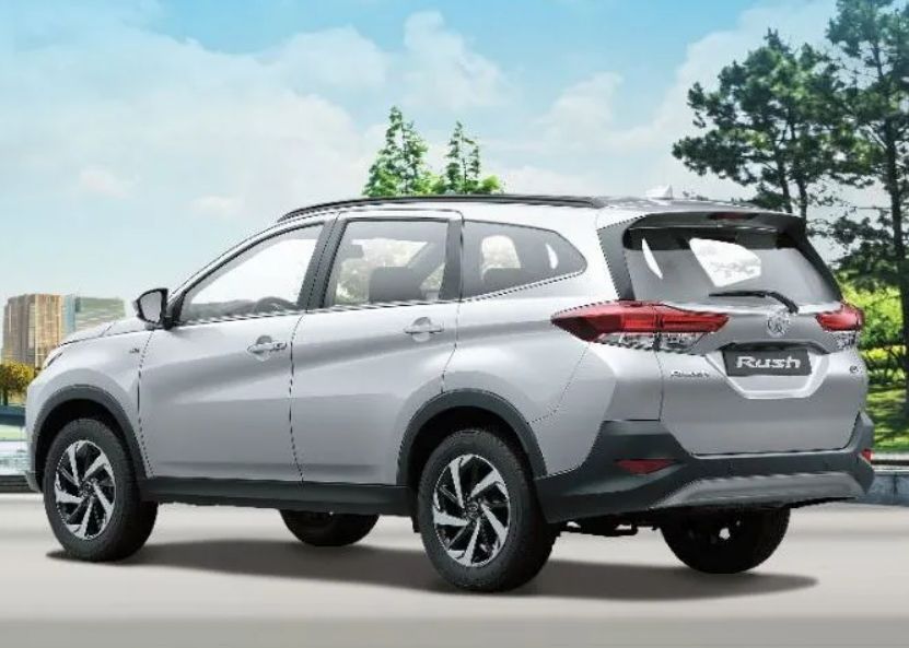 بديلة تويوتا لاندكروزر | سعر تويوتا راش 2024 في السعودية ومواصفاتها ”سيارة مرعبة“ - موقع الخليج الان