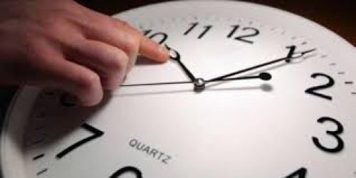 متى يبدأ التوقيت الشتوي في مصر؟ وخطوات تغيير الساعة للتوقيت الشتوي 2024