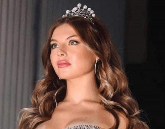 بالصور: بعد زواجها المدني.. ملكة جمال لبنان السابقة تتزوج كنسيا في اليونان وتوقعات بأن يكون “عرس نهاية الموسم”