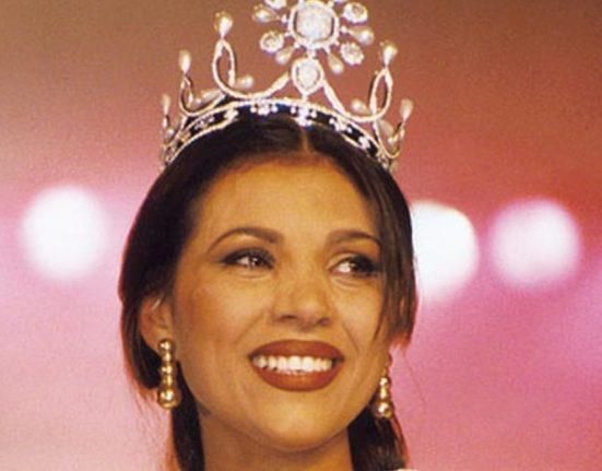 بالصور: تزوجت من رجل أعمال وابتعدت عن الأضواء.. هل تذكرون نسرين نصر ملكة جمال لبنان السابقة؟ هكذا أصبحت