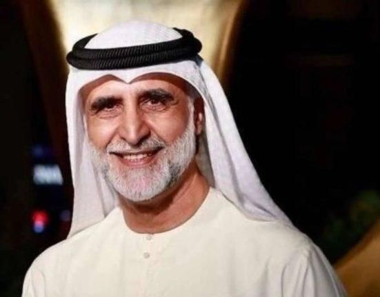 حبيب غلوم يرّحب بحفيديه من ابن زوجته الأولى