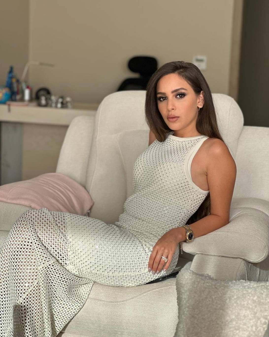 بعد زواجها.. ممثلة شهيرة تعود إلى الأدوار الرومانسية