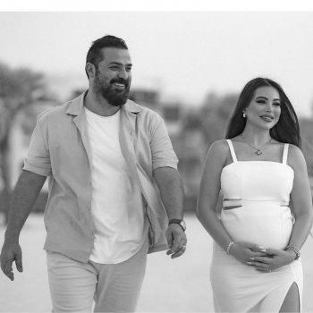 ممثل سوري يعلن حمل زوجته بمجموعة صور رومانسية للغاية..